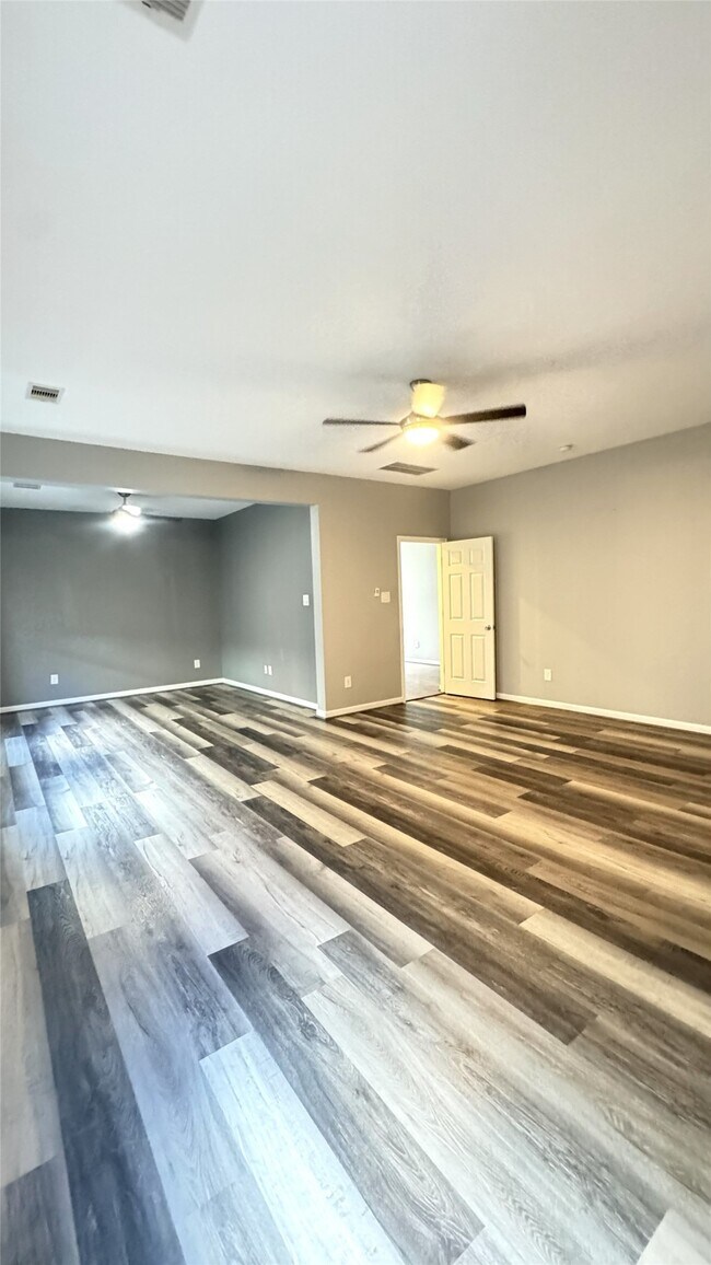 Building Photo - 24023 Buffalo Cove Ln