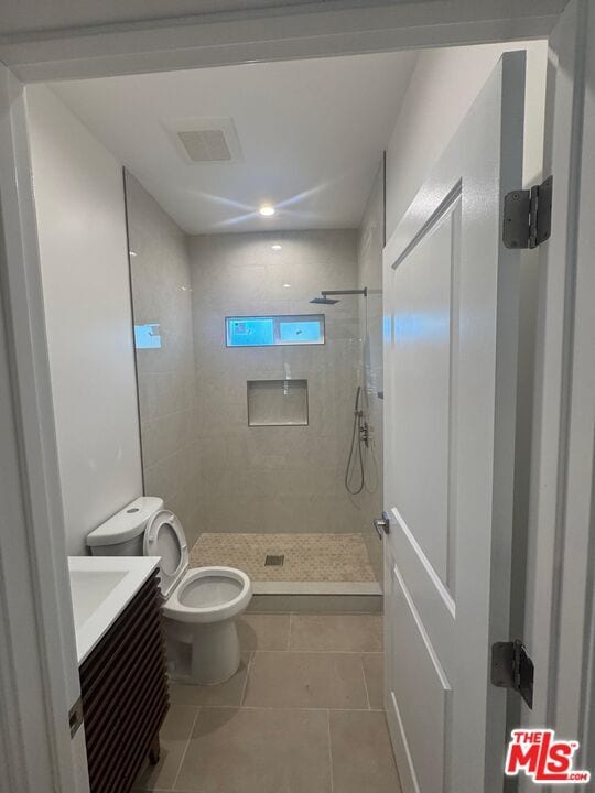 Building Photo - 6542 Zelzah Ave