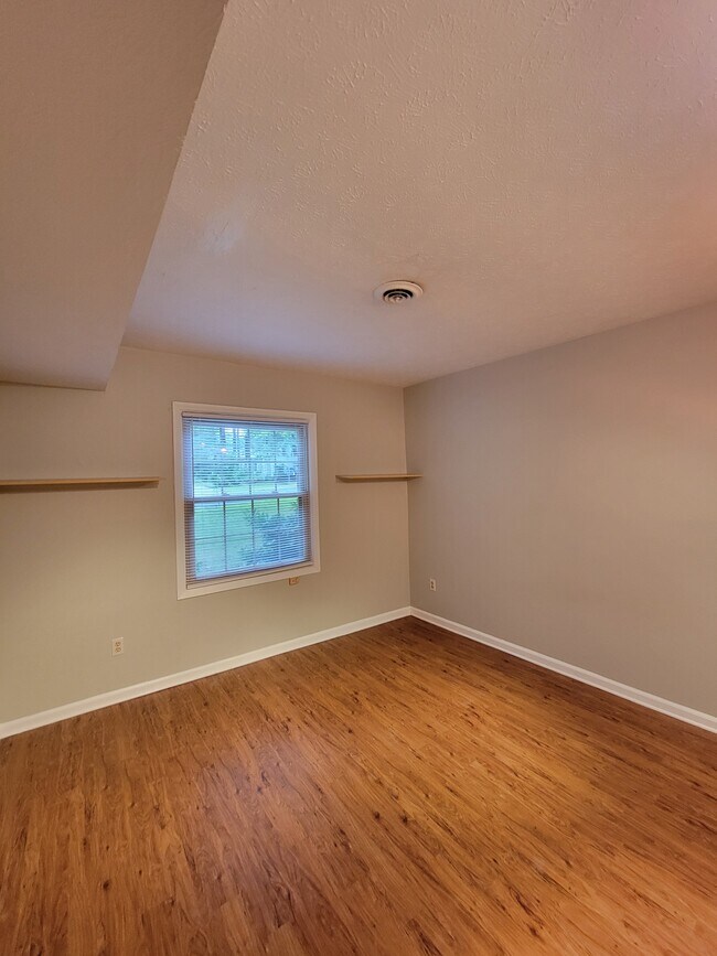 Building Photo - 268 Waxhaw Dr