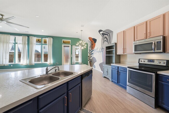 Building Photo - 8123 Cheyenne Hills Trail