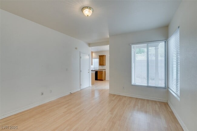 Building Photo - 10385 Morning Sorrow St