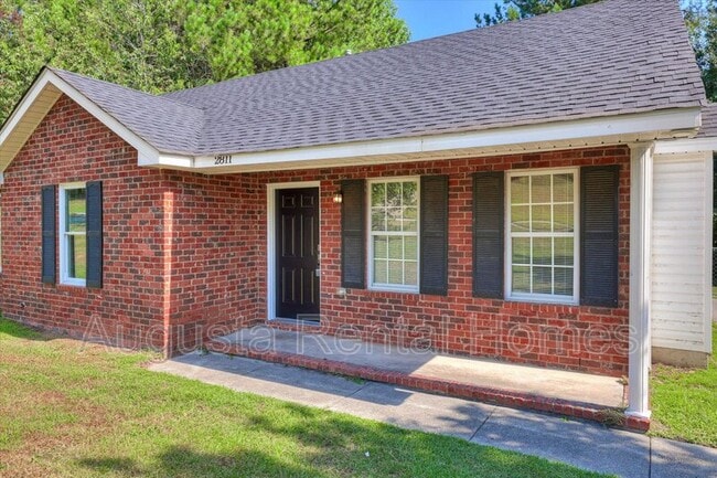Building Photo - 2811 Bennington Dr