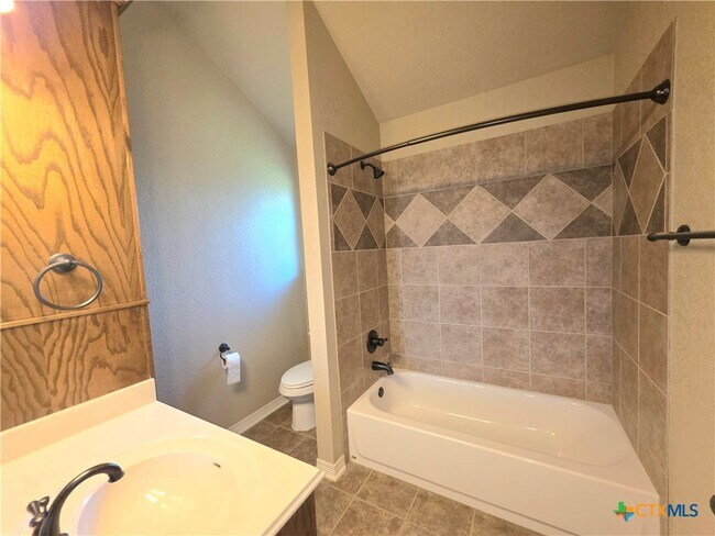 Building Photo - 5020 Sean Patrick Glen