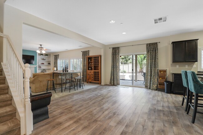 Building Photo - 30916 Snowberry Ln