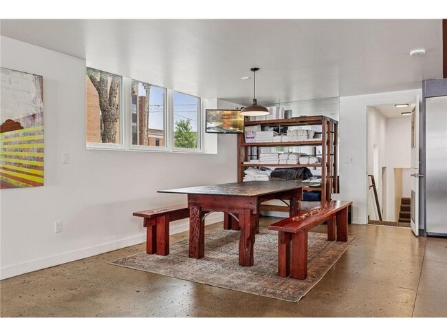 Building Photo - 1290 Snelling Ave N