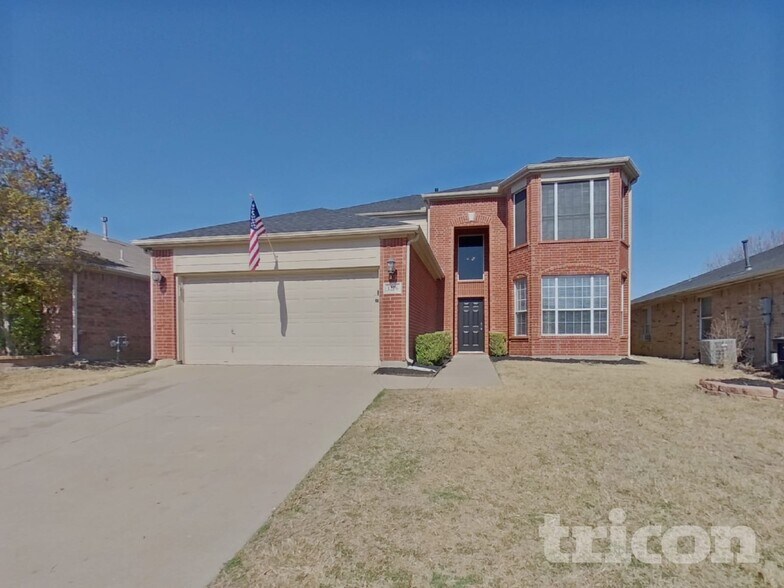 Building Photo - 3276 Raleigh Dr