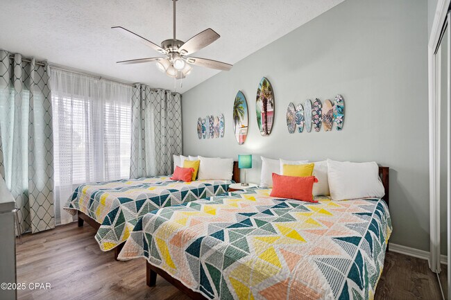 Building Photo - 237 St Katherine Blvd