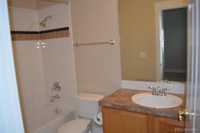 Building Photo - 6000 W Floyd Ave