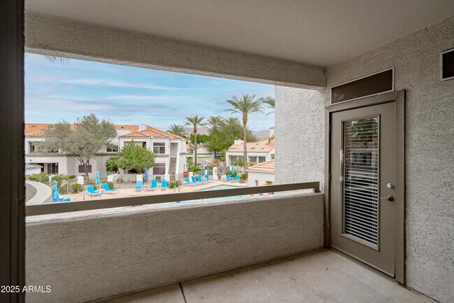 Building Photo - 11375 E Sahuaro Dr