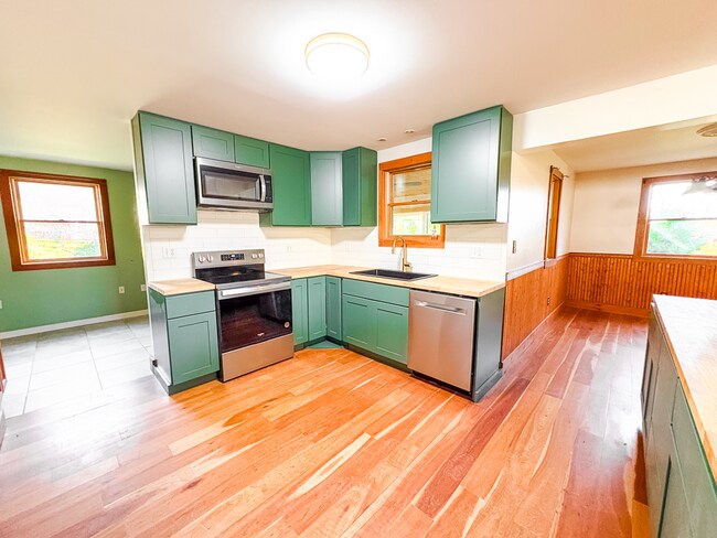 Building Photo - 175 Palmer Ct