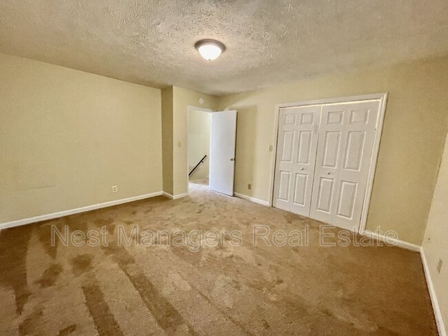 Building Photo - 5848 Aftonshire Dr