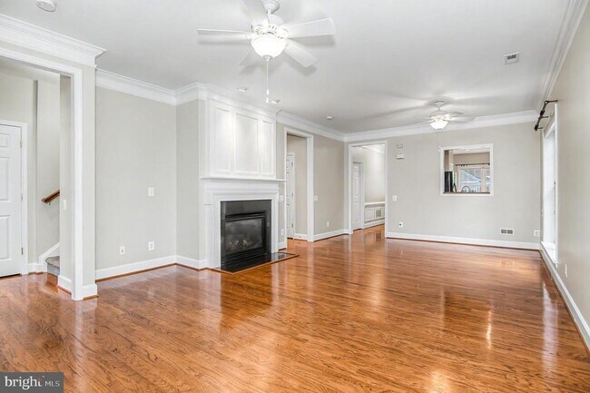 Building Photo - 8406 Mountain Larkspur Dr