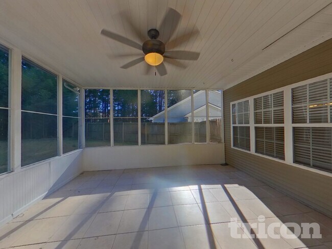 Building Photo - 272 Prescott Ct