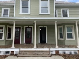 Building Photo - 421 NY-146