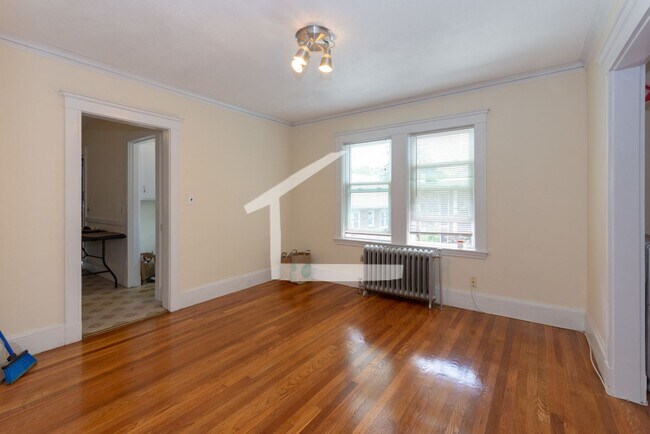 Building Photo - 64 Greycliff Rd