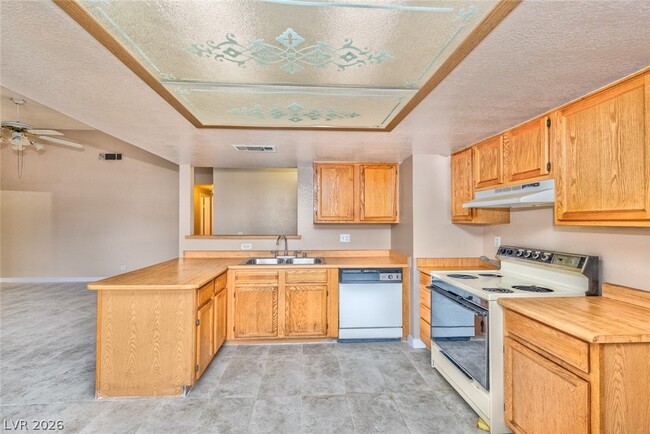 Building Photo - 3771 Shirebrook Dr