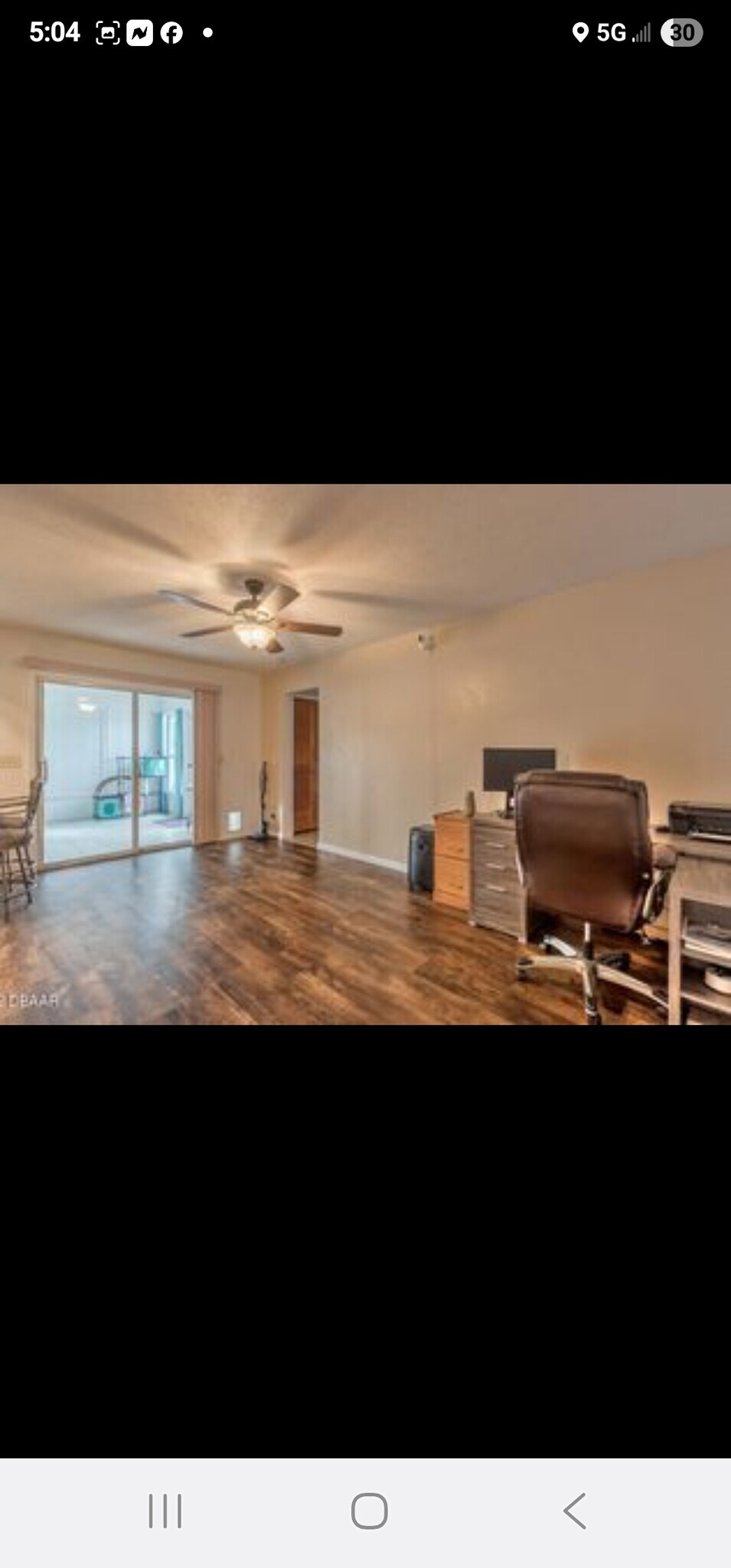 Building Photo - 2404 Pine Tree Dr