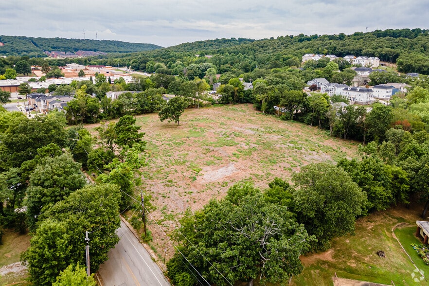 Building Photo - Mitchell Yards