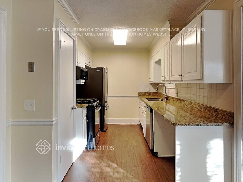 Building Photo - 3973 Irvindale Rd NW