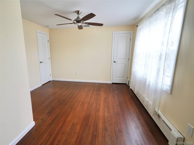 Building Photo - 5 Ashwood Rd