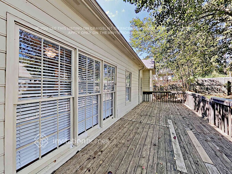 Building Photo - 4685 Wynnmeade Ln SW