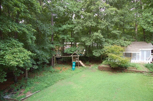 Building Photo - 3101 Janice Rd