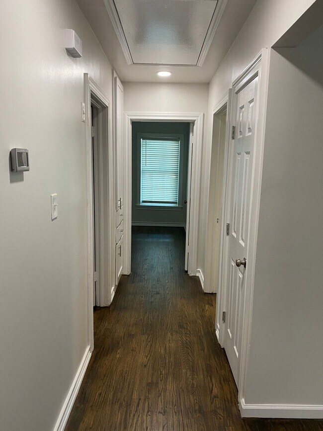 Building Photo - Pre-Lease "TCU AREA" Rental Available