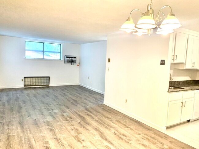 Building Photo - 395 Revere Beach Pkwy