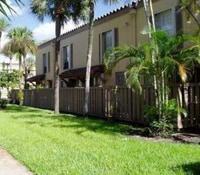 Building Photo - 7160 Fairway Dr