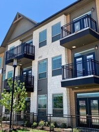 Building Photo - 1 br, 1 bath Condo - 1330 Park West Green ...
