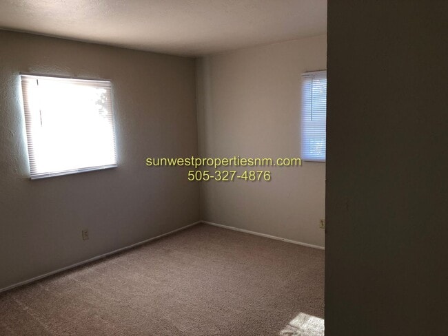 Building Photo - 3 Bedroom, 2 Bath, 1 Car Garage with Fence...