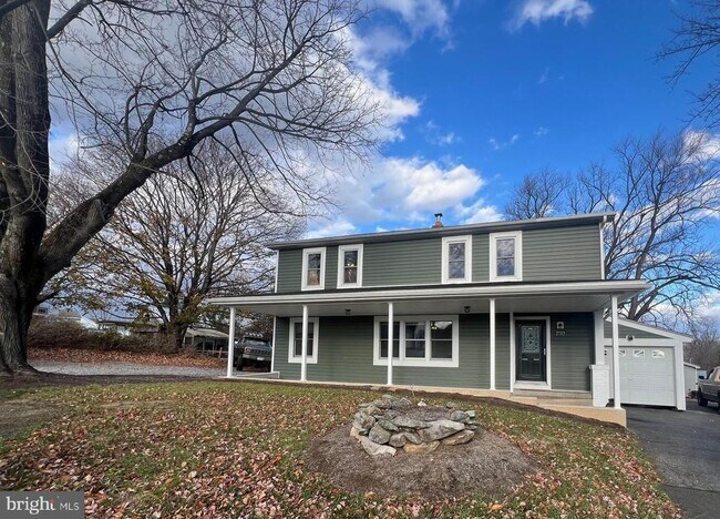 Building Photo - 2712 Canada Hill Rd