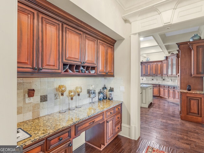 Building Photo - 1695 Whitley Rd