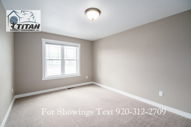 Building Photo - 1087 Faith Ct