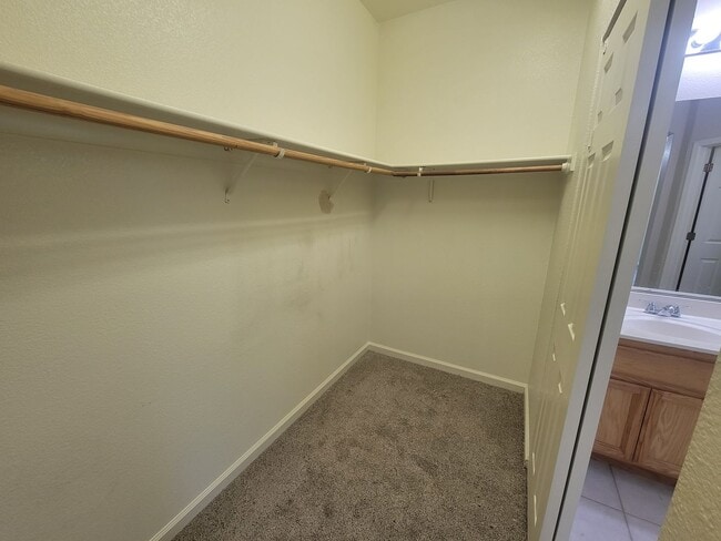 Building Photo - 8624 Banton Cir