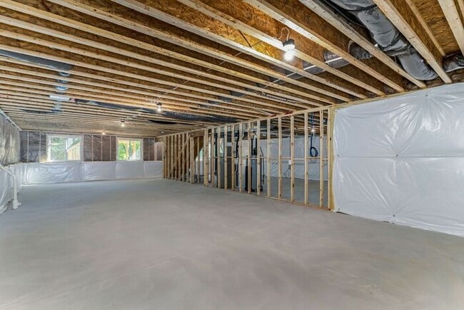 Building Photo - 1626 Carolyn Dr