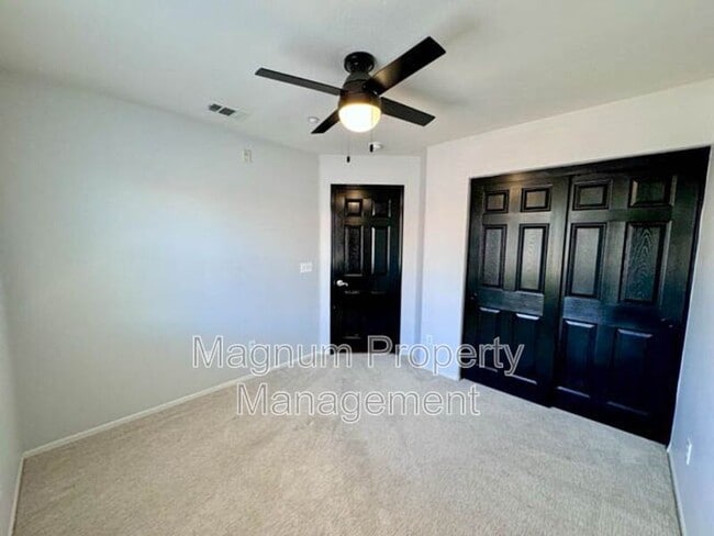 Building Photo - 33620 Willow Haven Ln