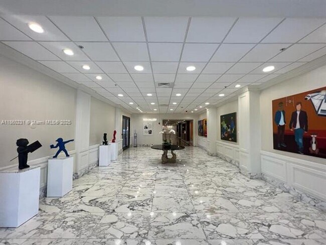 Building Photo - 5600 Collins Ave