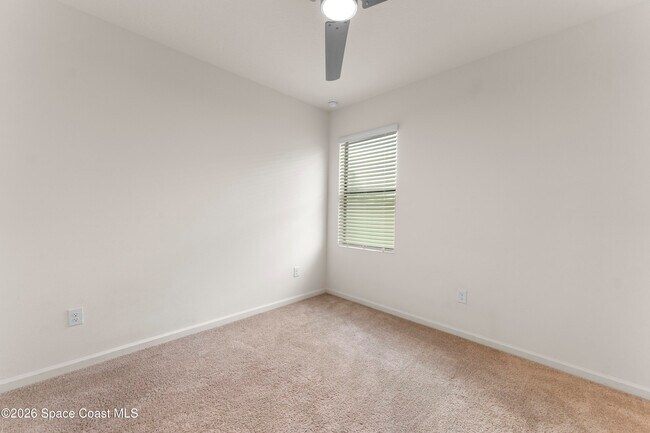 Building Photo - 7349 Tourmaline Dr