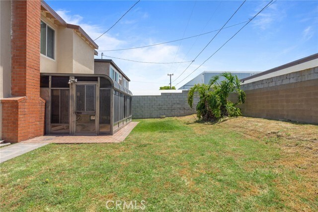 Building Photo - 1708 E Cyrene Dr