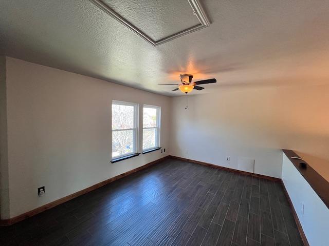 Building Photo - 1806 Candlelight Dr