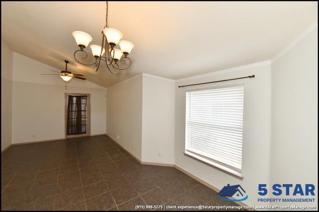 Building Photo - 4 bedroom in El Paso TX 79934