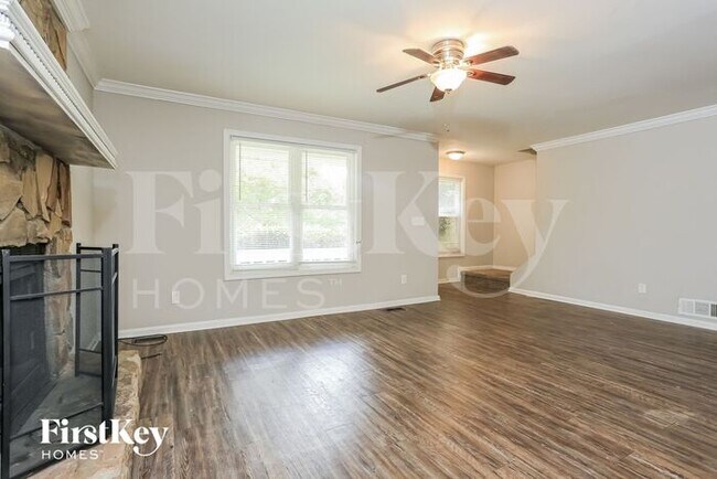 Building Photo - 2796 Water Valley Rd