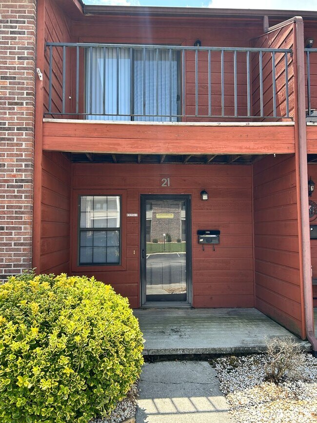 Primary Photo - 1522 Pearl Ave