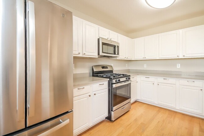 Building Photo - 18114 Shady Cypress Ln