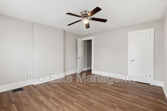 Building Photo - 783 S 18th St