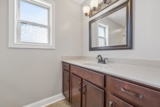 Building Photo - 1129 NJA Tate Dr