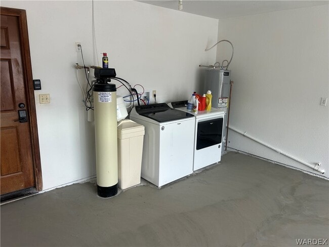 Building Photo - 7098 Kaiser Dr