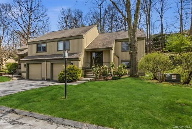 Building Photo - 504 Heritage Hls