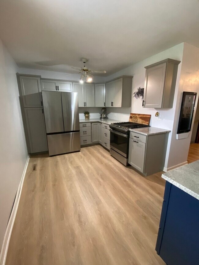 Building Photo - 6710 Pheasant Trail